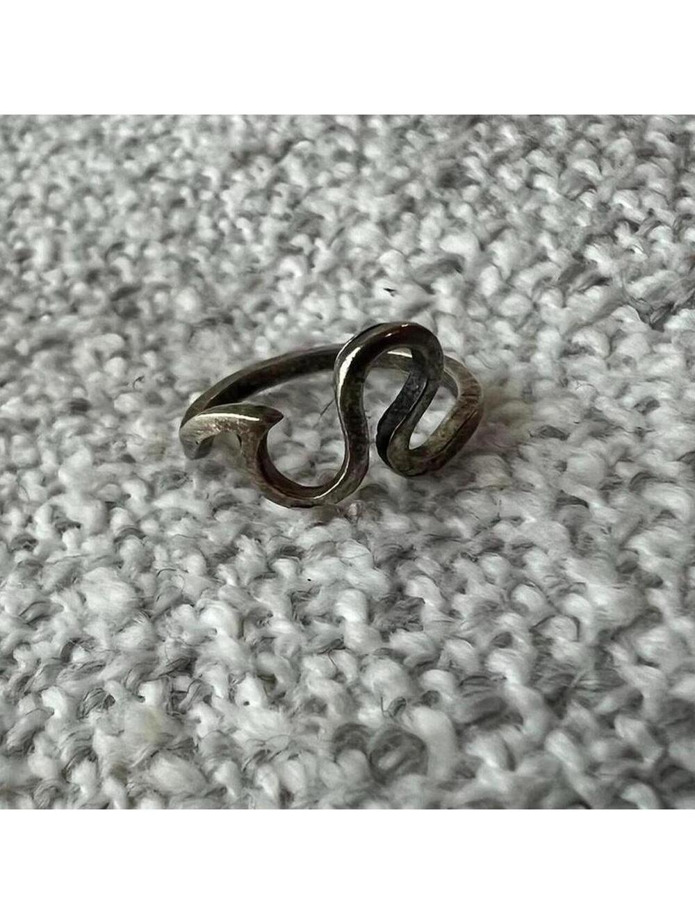 Women's Silver Tone Ring